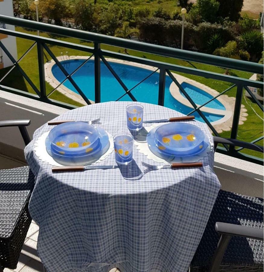 Quiet Apartment Overlooking The Swimming Pool Armação de Pêra Exteriér fotografie